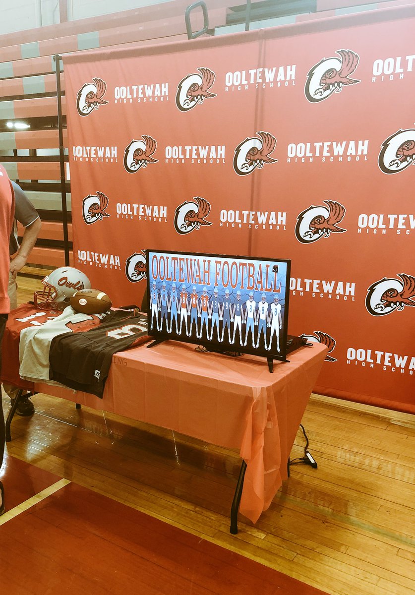 Had a great night at the Soring Shuffle Open House! Thanks to everyone that came out to see our great school! <a href="/Ooltewahowls/">Ooltewah Owls Sports</a> @ooltew