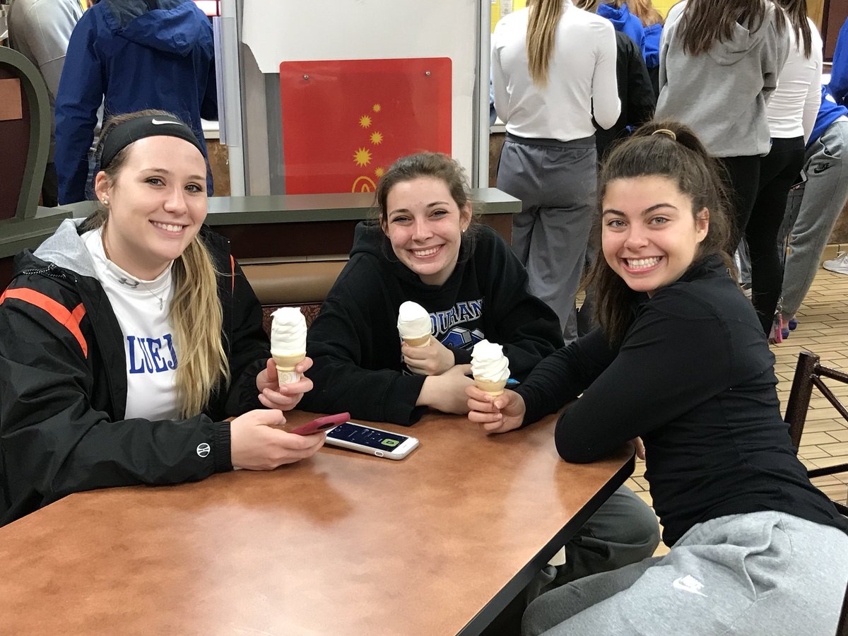 BFMath6's tweet photo. Ice cream to celebrate the victory! #teamwork #celebrationtime #competedhard https://t.co/Wc61vZn3TA