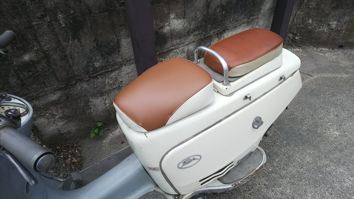 富士重工☆ラビットスクーター☆リアシート 【公式通販】