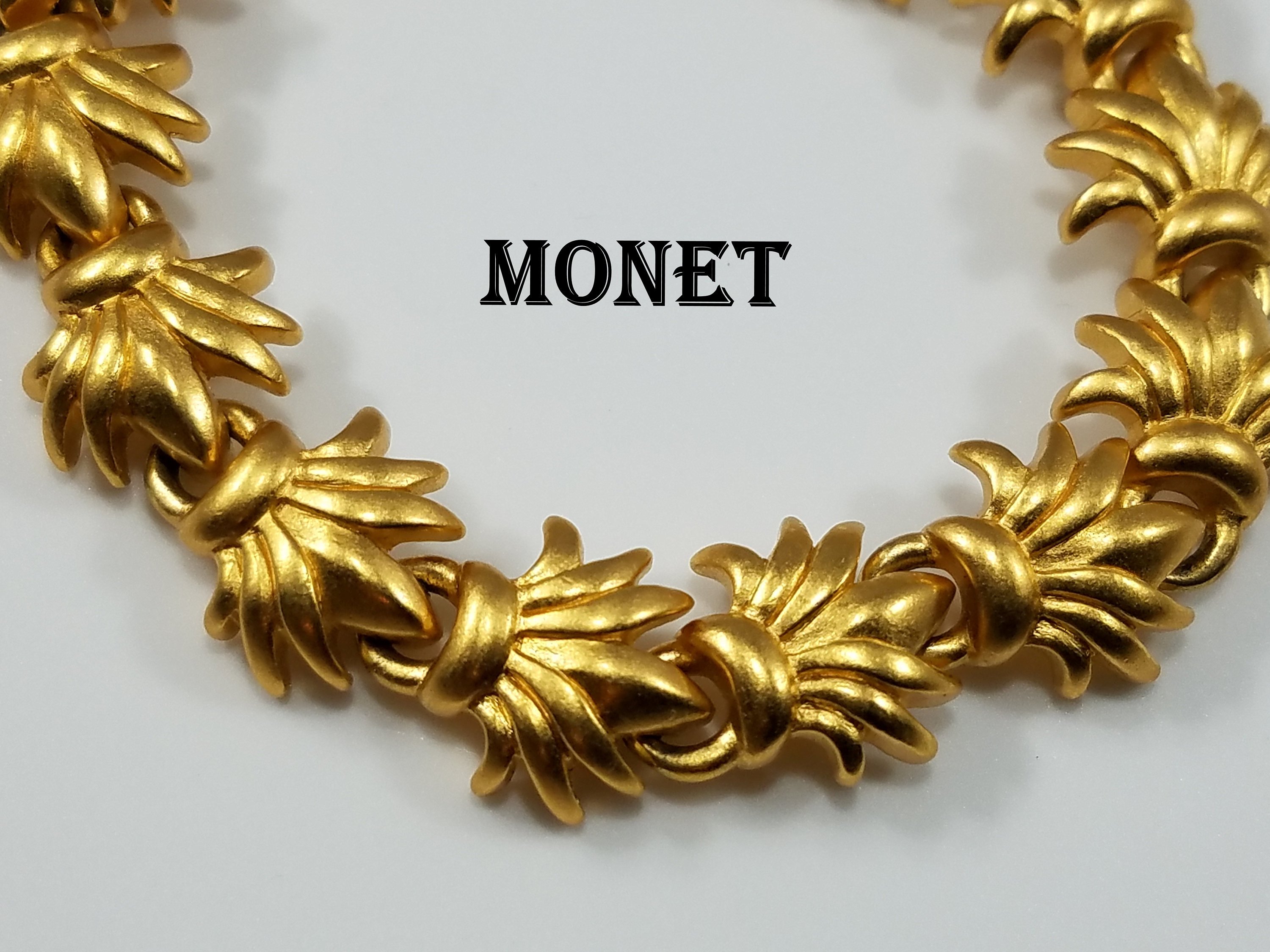 Uncovering Vintage Vintage Costume Jewelry on X
