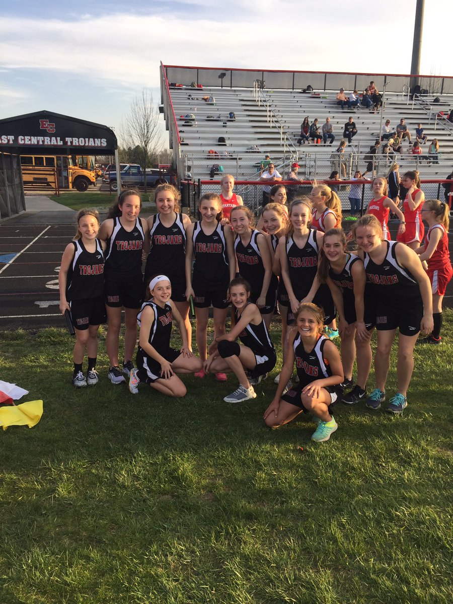BeckFamily1's tweet photo. Another great win for the SDMS Boys and Girls Track teams, defeating Union County and Connersville. Several personal bests set tonight! Getting better one day at a time... @sdmsathletics @SDMSTrojans https://t.co/YHKbI5uqRc