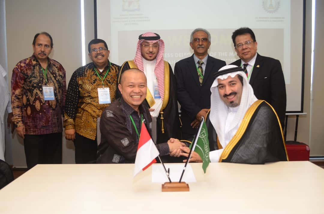 Komitmen kerja sama.dgn pengusaha madinah selaku pengurus kadin madinah..<a href="/hasangaido/">HasanGaido</a> <a href="/bantenradio/">Banten Radio</a> <a href="/Bantenresto/">@bantenresto</a>
