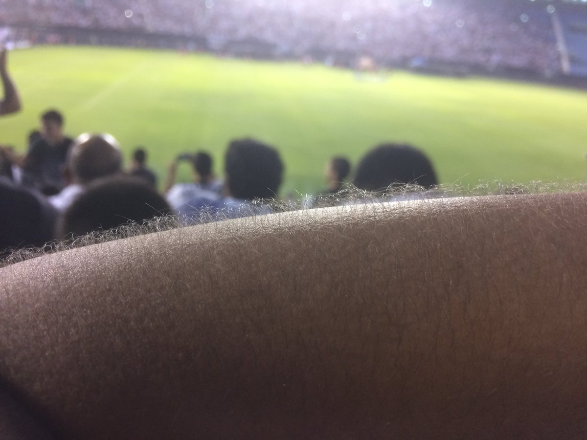 BaezCathe's tweet photo. La mejor sensación del mundo es ir a verle al Olimpia, sentir como tu corazón empieza a latir más rápido cuando vas entrando a la cancha y como se te pone la piel de gallina al cantar #AppOlimpia @TigoSportsPY https://t.co/jAxS7jgngo