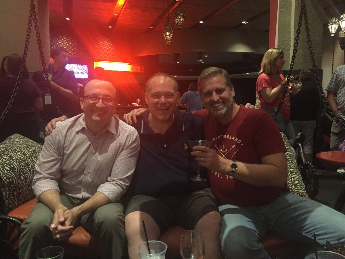 TimWallaert's tweet image. Truly saddened to learn of the passing of “Big D”. Thoughts and prayers for Emily and David and whole fam.  Just glad that I got to know him better at @DisneyDishPod event with @LenTesta and @JimHillMedia