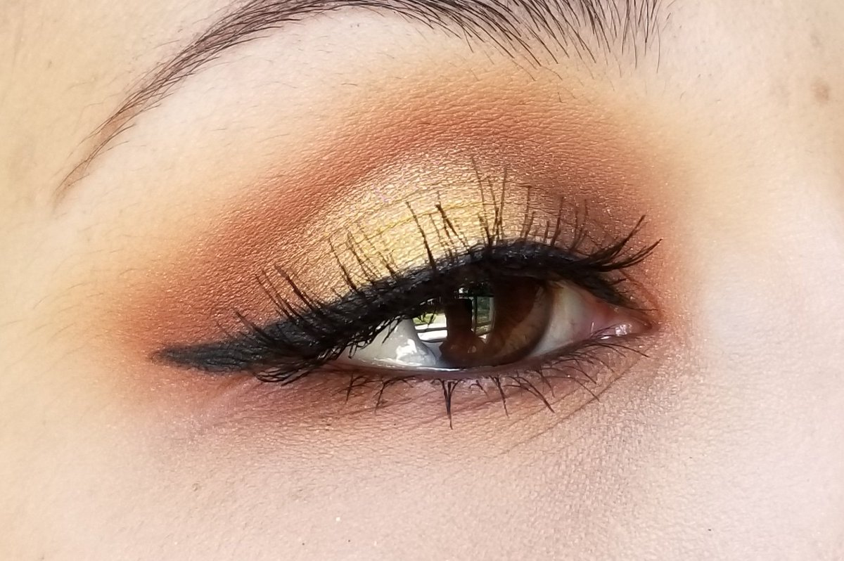 AmandaSy312's tweet photo. 🌻Inspiration comes from anything. Today's Insp came from the Sunflower.🌻
@Jaclynhill X @MorpheBrushes 
#jaclynhillpalette #jaclynhillmorphe
#morphe https://t.co/JDX6PZZiFL