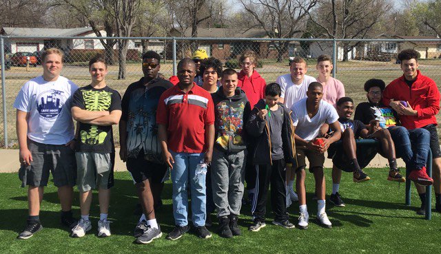 LevySpedEdCtr's tweet photo. Levy loves the Blue Aces! What a great day to spend with the East High Blue Aces!! Today was Aces in the Community Day. The football players spent the morning with our students. #WPSProud #Amazingthingshappenhere #Easthighblueaces https://t.co/I5nuUgUQXe