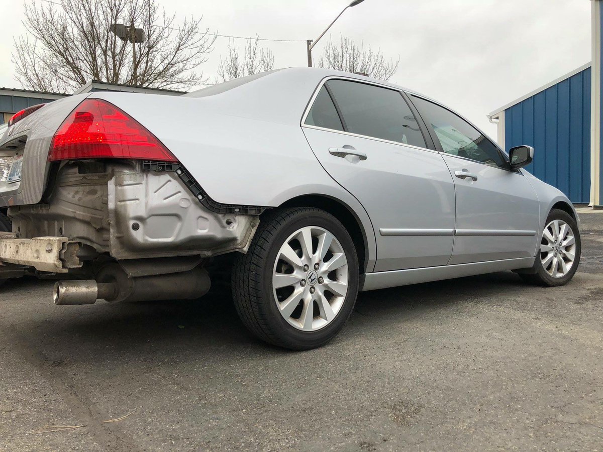 Maybe your vehicle has been in a rear end collision?

We’ve got the experience....and a lifetime warranty! Yep, all this at no extra cost to you! 😁

Ask for Eric 👉 509-482-2800 or craigsautocollision.com