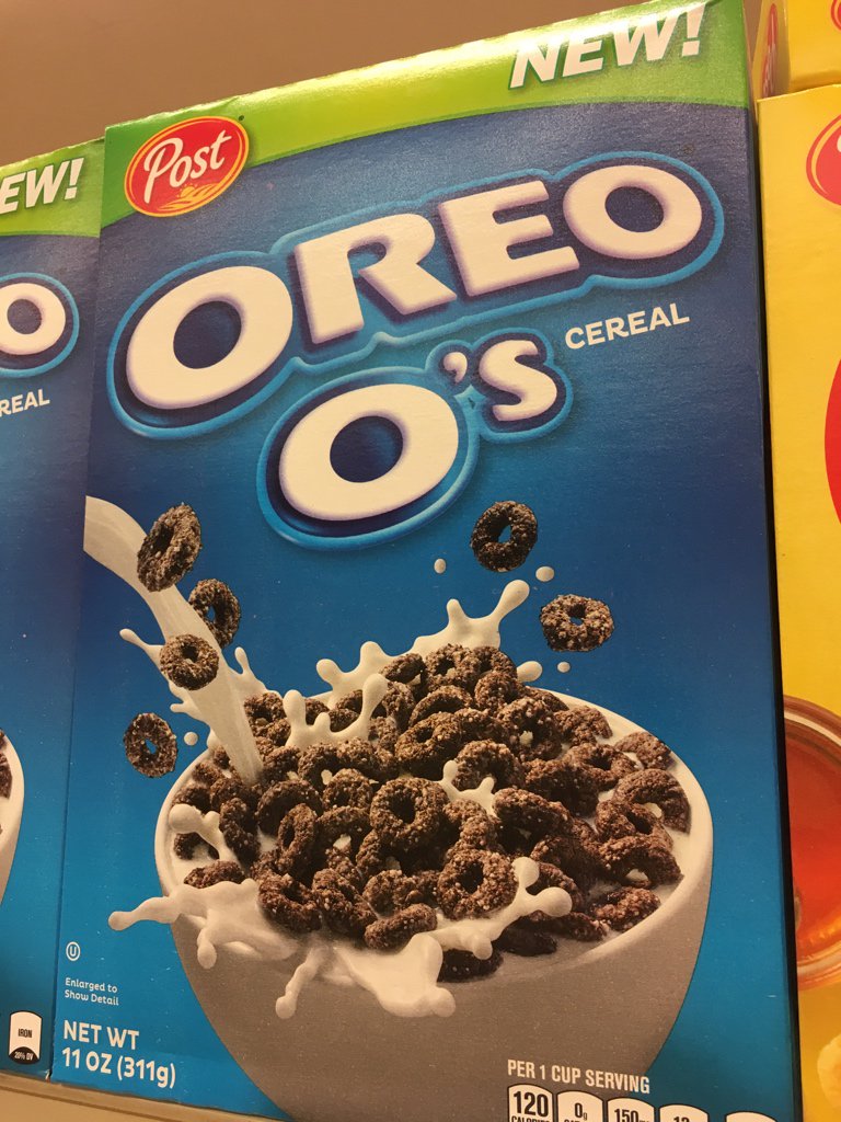 LineOreo's tweet image. I’m a cereal. I’m out of control!