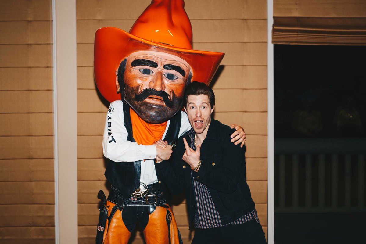 Pistol Pete On Twitter Shawnjohnson Asked Me Out On A Date And