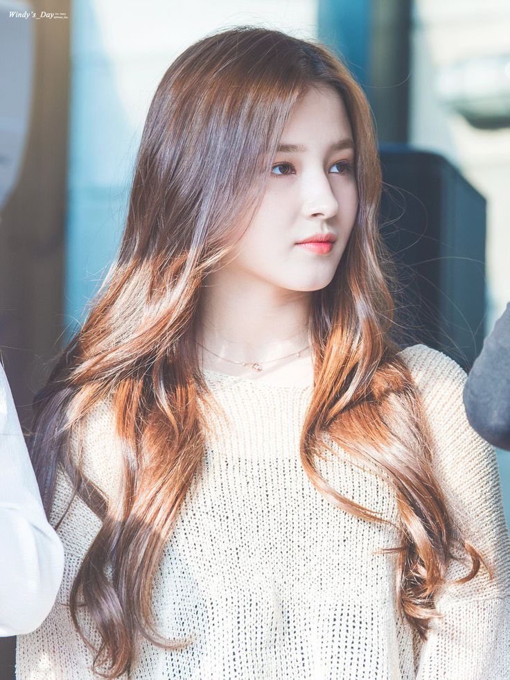 KBirthdays's tweet photo. Happy Birthday to Nancy of Momoland!!!!!

#낸시맥도니 #낸시 #모모랜드 #NancyJewelMcDonie #Nancy #Momoland #kpop #kpopidols #pretty #beautiful #aegyo #korean #korea #happybirthday #birthday #itsyourbirthday #happybirthdaytoyou #생일축하해 https://t.co/WA3KnlPKxO