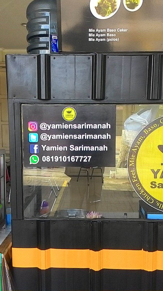 yamiensarimanah's tweet photo. #yamien #yamienbandung #kulinerbandung #miebaso #baso #mieayam https://t.co/1N0dy6ZPDY