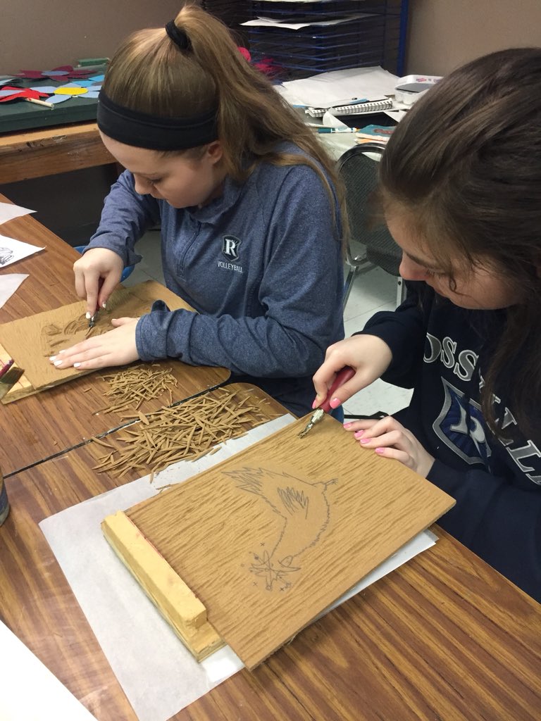 RossvilleAcad's tweet photo. Students in Art I are working on linoleum printmaking, plaster molds, and set design and prop construction for our upcoming drama production of The Wizard of Oz! #RCAlearns #teamrossville #packpride @rcawolves https://t.co/zl5hedPPvg