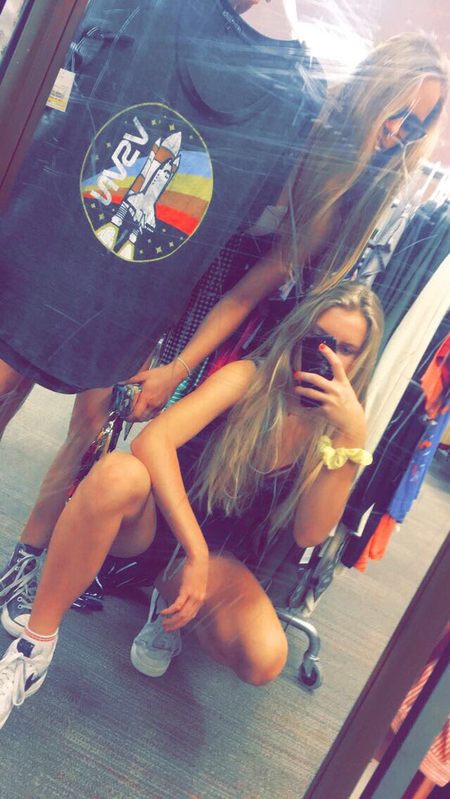 morganquina's tweet photo. Ayyayaayyayayayayeee it’s cha birthday. hope you spent it well. well actually, we did hahaha. love u bish...☯️🦕🦕🌎🌸💧🌛💜💜 #bestestever #westsideitdontstop https://t.co/7V9K8otc2S