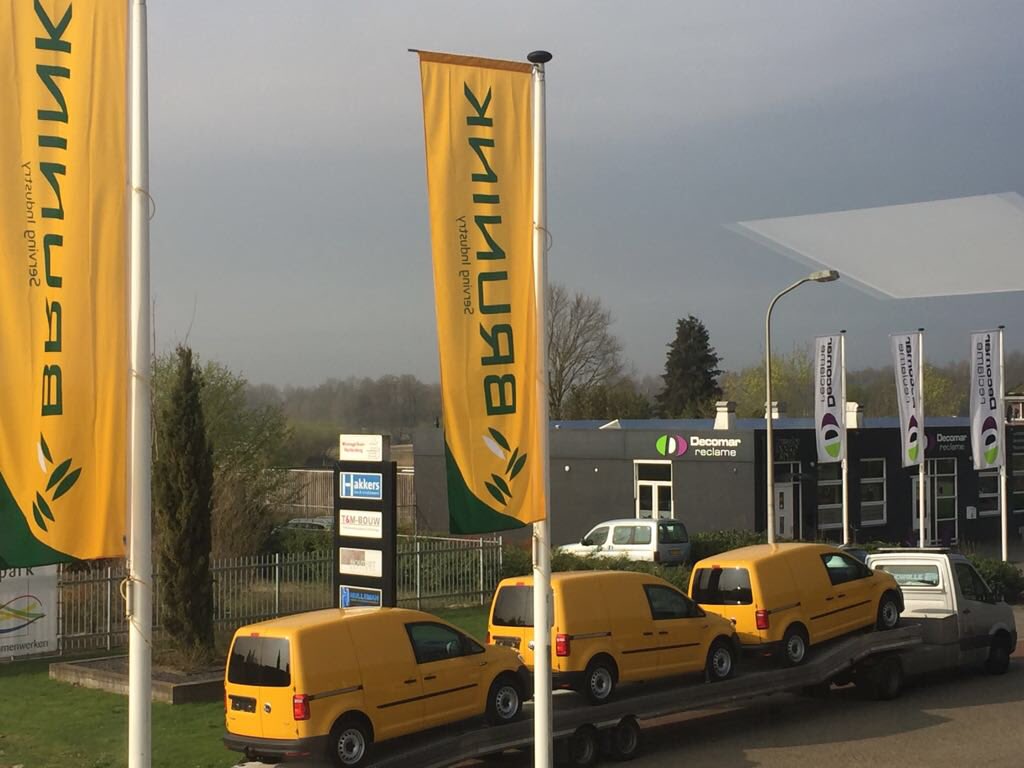 BruninkGroep's tweet photo. De volgende lichting is ook binnen en gaan rechtreeks naar de reclameman @DecomarReclame ! #staytuned https://t.co/iuzLf31xmX