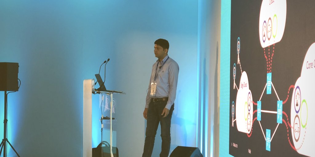 ResearchWatcher's tweet image. @RolandT: &apos;Network slicing with #SDN controller views from @BellLabs at #MPLSWC… https://t.co/4iXVZt5fgk, see more tweetedtimes.com/v/1373?s=tnp