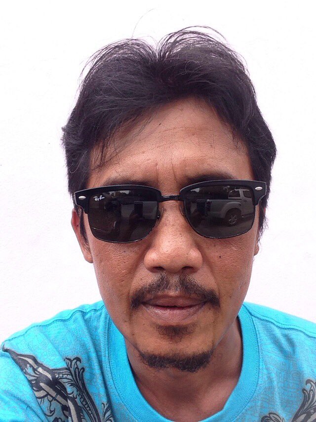 Suriya69378077's tweet photo. ชายแท้ส่งไห้ดู1 https://t.co/eXhP1isWr2