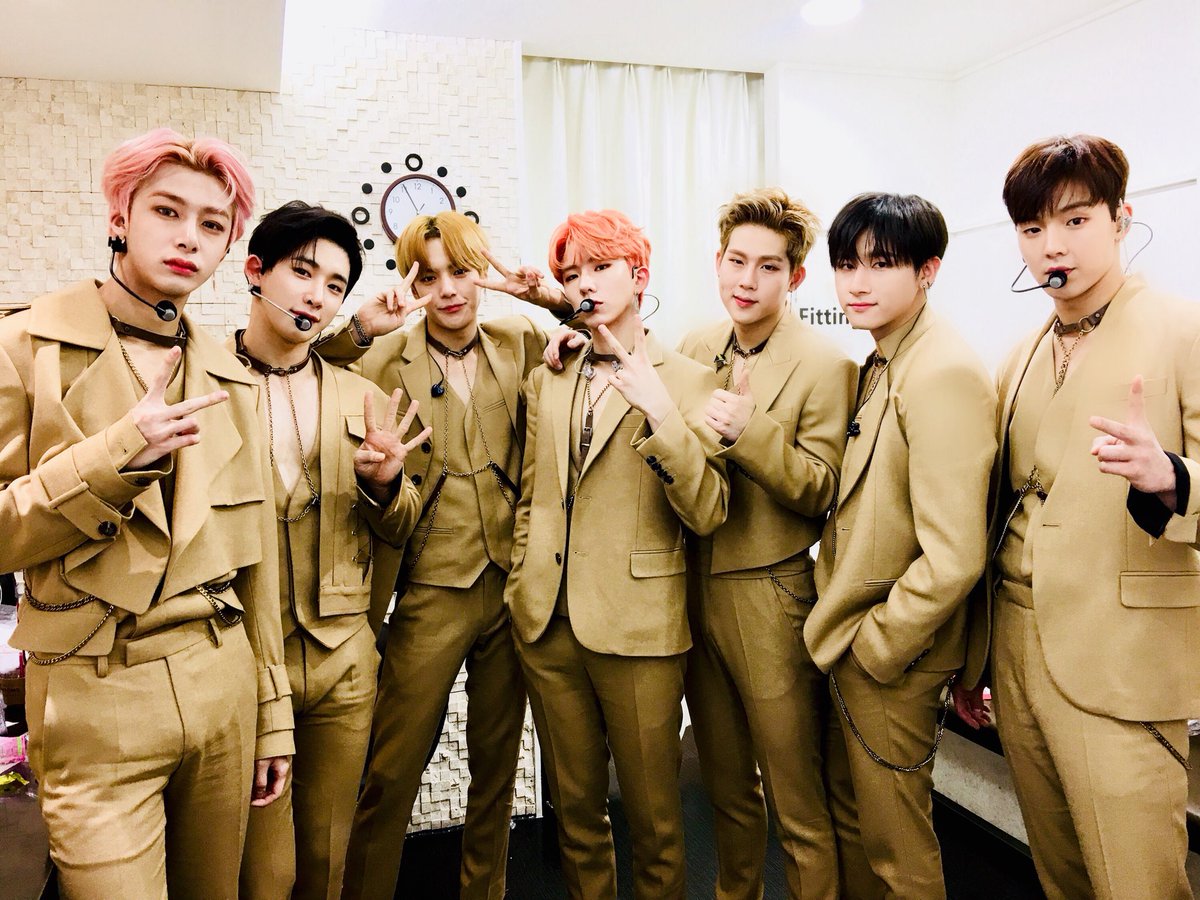 OfficialMONSTAX's tweet photo. [#MONSTA_X]
180413 #몬스타엑스
#KBS2 #뮤직뱅크
#JEALOUSY #젤러시 무대완료✔️ https://t.co/aXRm85oHJS