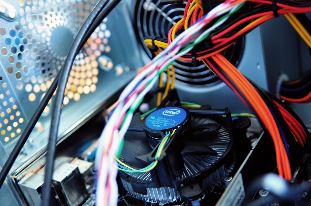 ProcessorMicro tweet picture