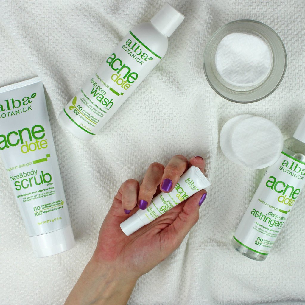 kijani_living's tweet photo. The @AlbaBotanica #Acnedote is a powerful botanically effective, ultra light, non-sticky gel, powered with Willow Bark Extract, delivers reduced inflammation on contact and clearer skin in just 4 hours so you can wake up to clearer skin. https://t.co/XqTkdN9XyT #CrueltyFree https://t.co/JZVMuHSB11