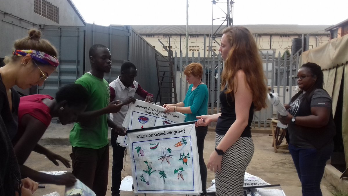 MangoTreeUganda's tweet photo. Nothing helps beat a deadline like teamwork! This morning at Mangotree Uganda, all roads lead to production. #teamwork #CommunicateDesignEducate #mangotreeUganda https://t.co/7AUxJFEMG2
