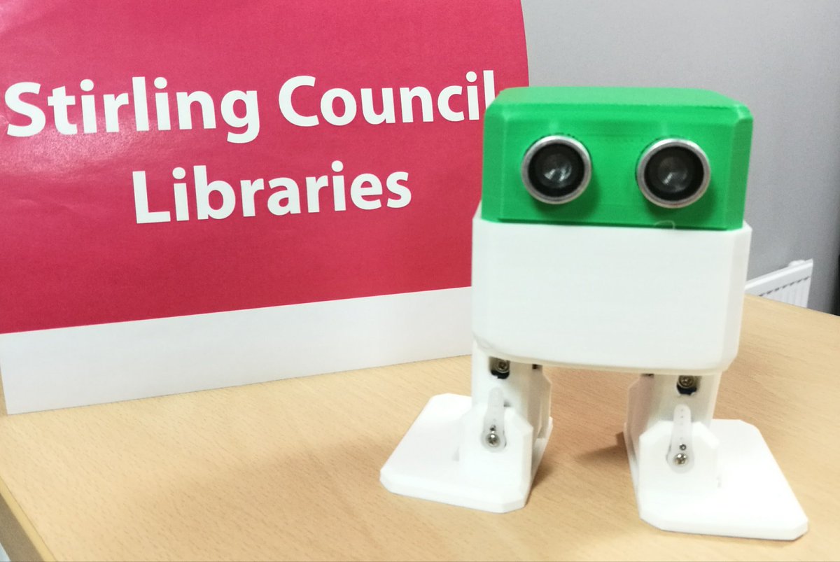 StirlingLibs's tweet photo. On our way to see our pals @LibFalkirk Come and check out their #DigitalDropIn at #FalkirkLibrary today. We're bringing a little present from Stirling 🤖 #OttoBestDressed #lovedigital #partnership https://t.co/PzpFaKULbs