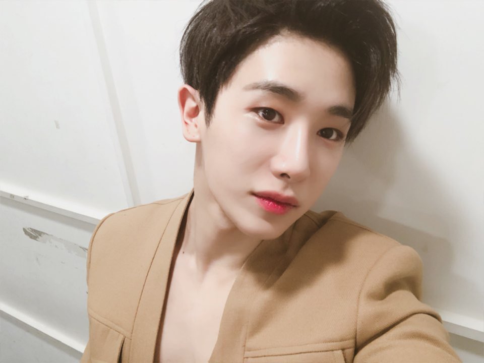 OfficialMONSTAX's tweet photo. [#원호] 몬베베 저녁챙겨먹어요! https://t.co/FATl1fzRjK