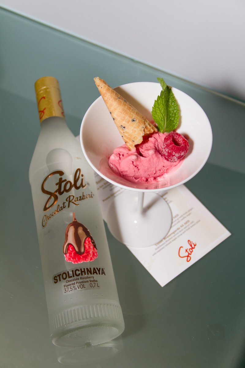 luminousae's tweet photo. What's your favorite @Stoli flavor?
#LuminousProductions #Stoli #Productphotography #Dubaiphotography https://t.co/OXhfhr4aRw