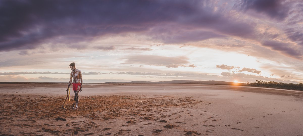 Stunning sunset in Norseman WA.... #GoldfieldsTourismWA #DriveYourselfWild #NorsemanWA #AustraliasGoldenOutback #NorsemanVisitorsCentre