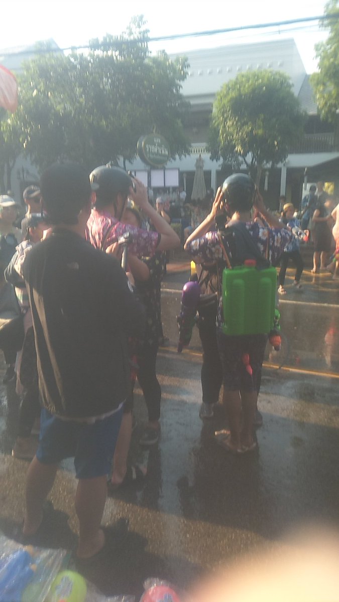 shiroi_orion's tweet photo. #WelcomeVIXXtoThailand ไม่กล้าถ่ายใกล้ถ่ายเยอะจริงๆค่ะ กลัวโดนดุ https://t.co/6j2JZYSwoL