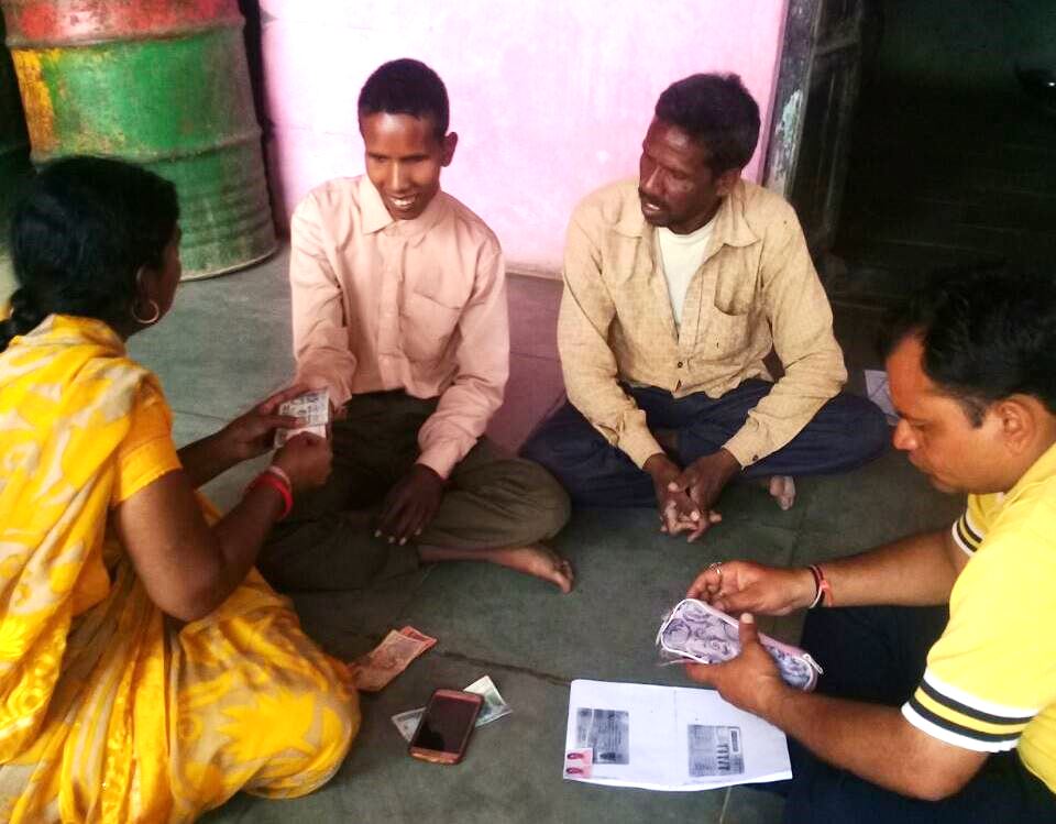 CUTS_CHD's tweet photo. Under Disability #SocialInclusionProgramme; @cutschd providing Daily Living Skill to #visuallyImpairedPerson are learning to their surroundings and moving independently and safely across a variety of environments with the use of their senses. @SightsaversIN @amareshpandey https://t.co/acDidgfLvz