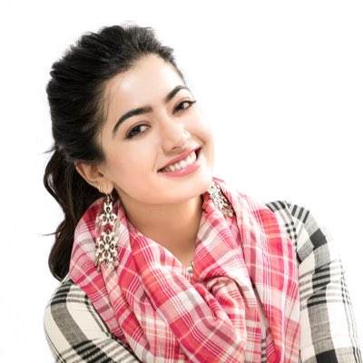 Rashmika gets Akkineni hero !?!