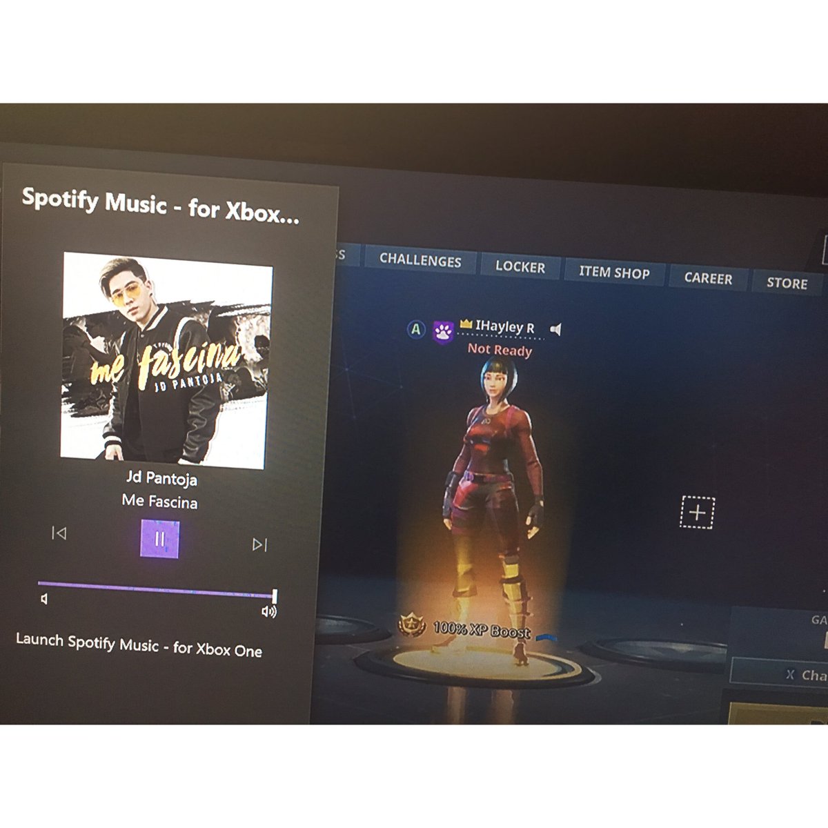 HayleyEi3's tweet photo. No se pero me encanto esta canción 😍♥️ hasta jugando Fortnite la escucho 😏 #MeFacinaJD @Juandedios_P https://t.co/IJgSnhDvGN