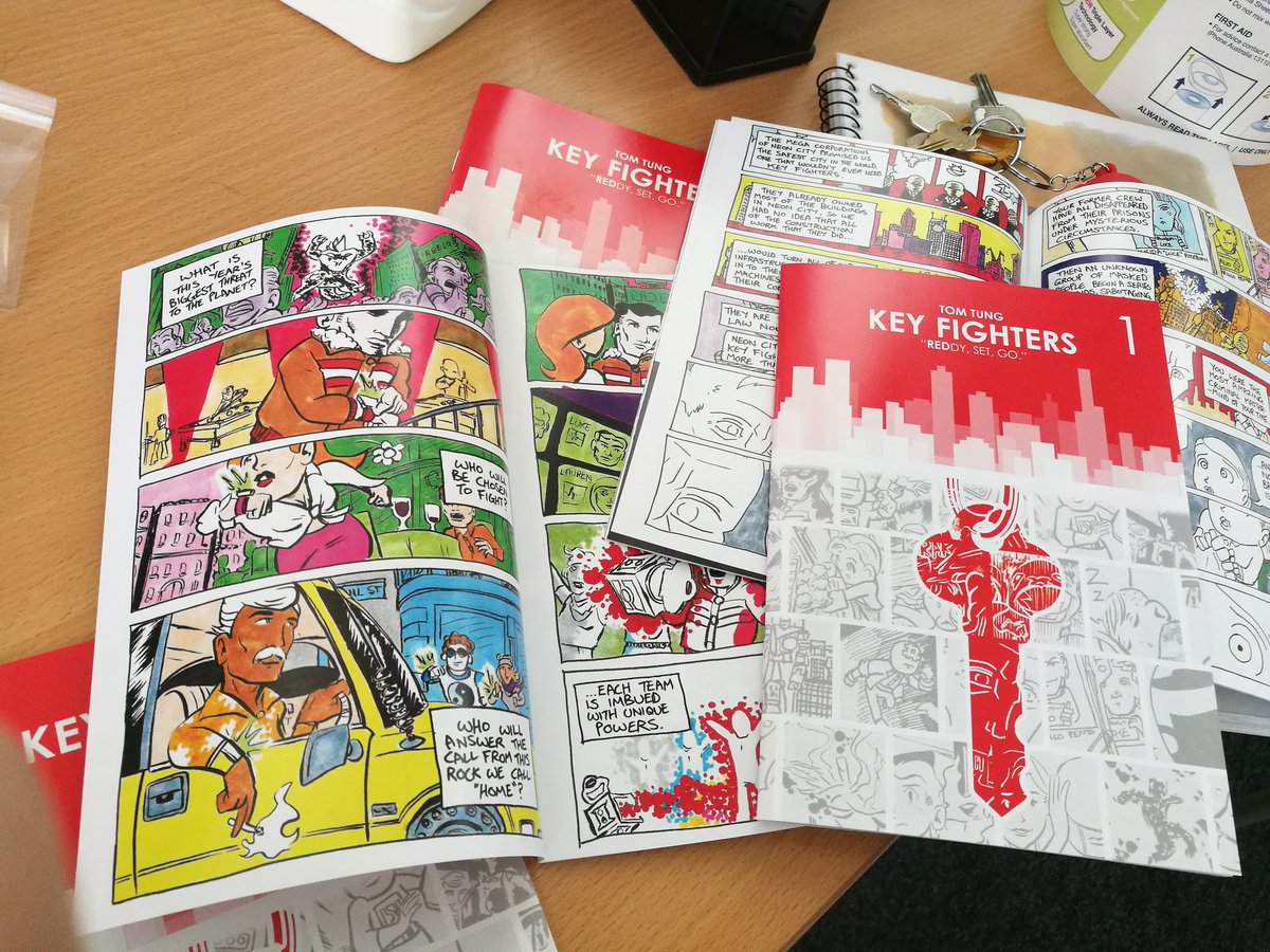 ThomasTung's tweet photo. Well, #TheKeyFighters issue one is now in my hands and ready for it's debut at @HomecookedFest this Sunday! Who am I going to see there? #localcomics #comics https://t.co/MTJ610wwXg