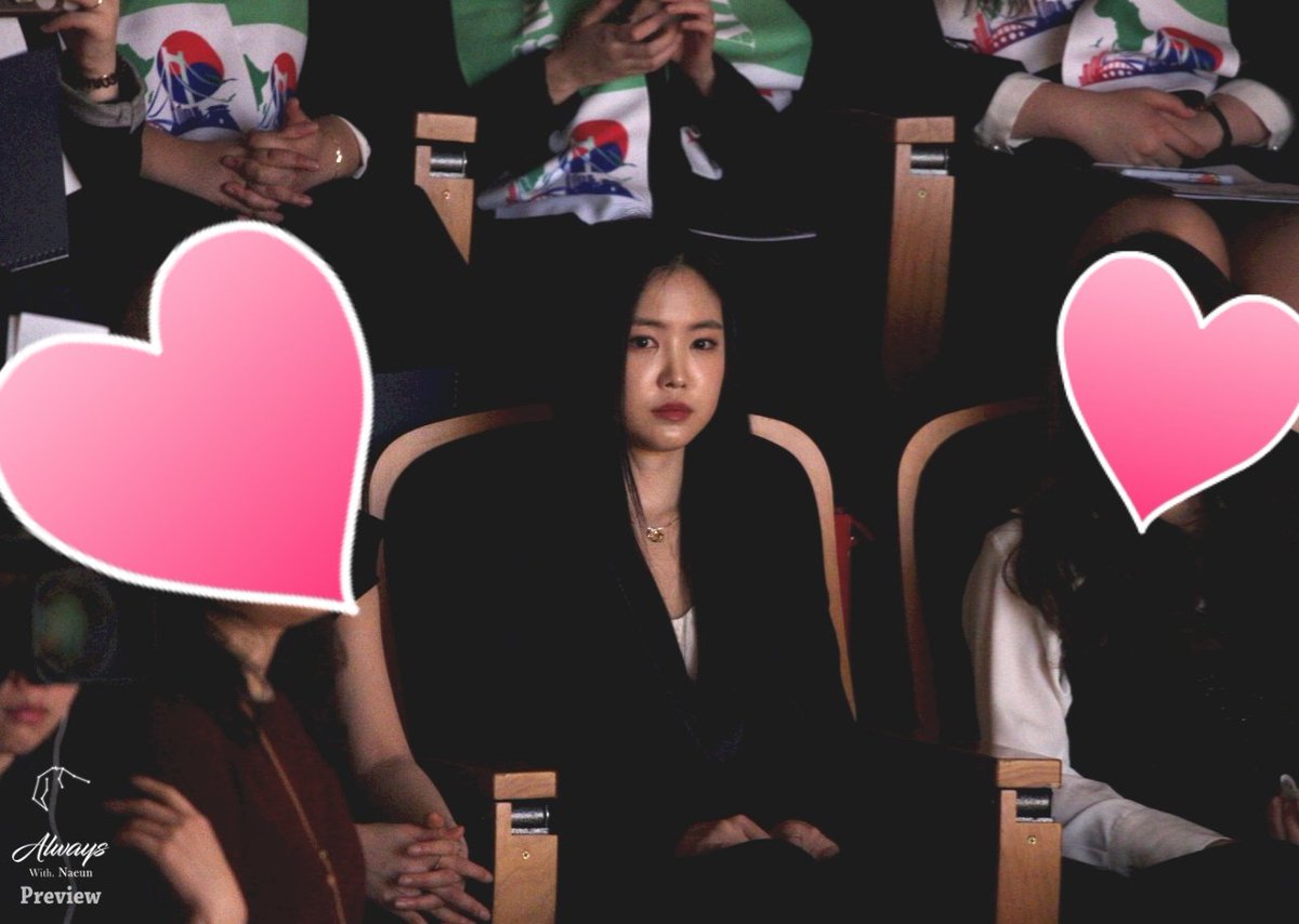 H940210's tweet photo. 18.04.13 AFDB홍보대사위촉식 프리뷰
(@apinksne) #Apink #에이핑크 #나은 #손나은 #naeun

너의 하트에 심쿵 ♡
오늘 하루도 고생했어~
프리뷰는 남들보다 늦게 올린만큼 두둑히 올려봤어🙄 https://t.co/J9GoliV6UB