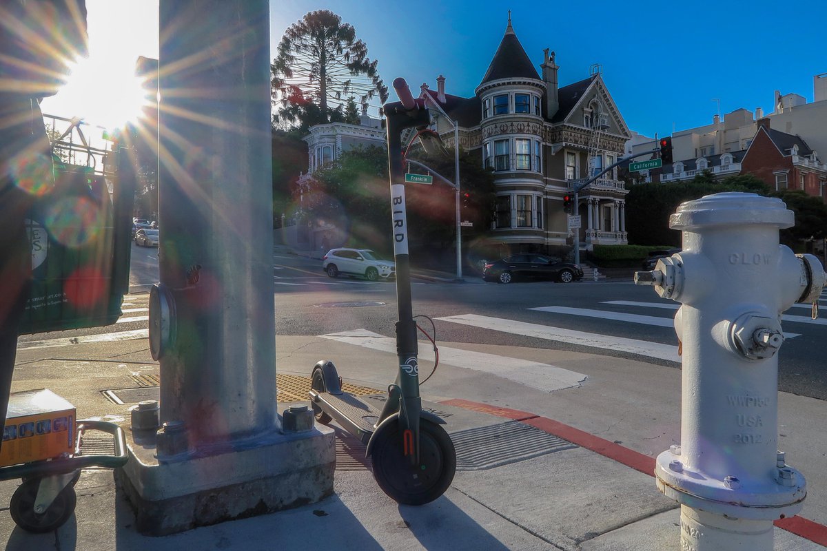 superphotosdoug's tweet image. Here are a few abandoned douche rockets #techtrash @scooteridiots @FitzTheReporter @janiehar @juliacarriew @48hills @sfweekly @AaronPeskin @JaneKim @sffdpio @sfmta_muni