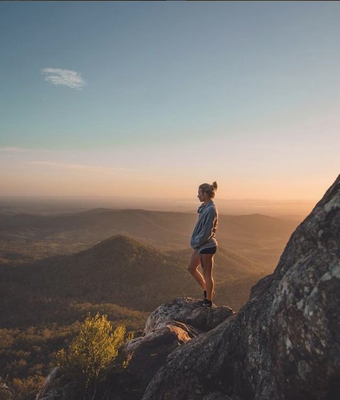 ACTVENTURE_'s tweet photo. @adventurewithemily contemplating what to do on the weekend🤔#sunshinecoast #queensland #weekend #adventure #friyay https://t.co/O03OxowUO3