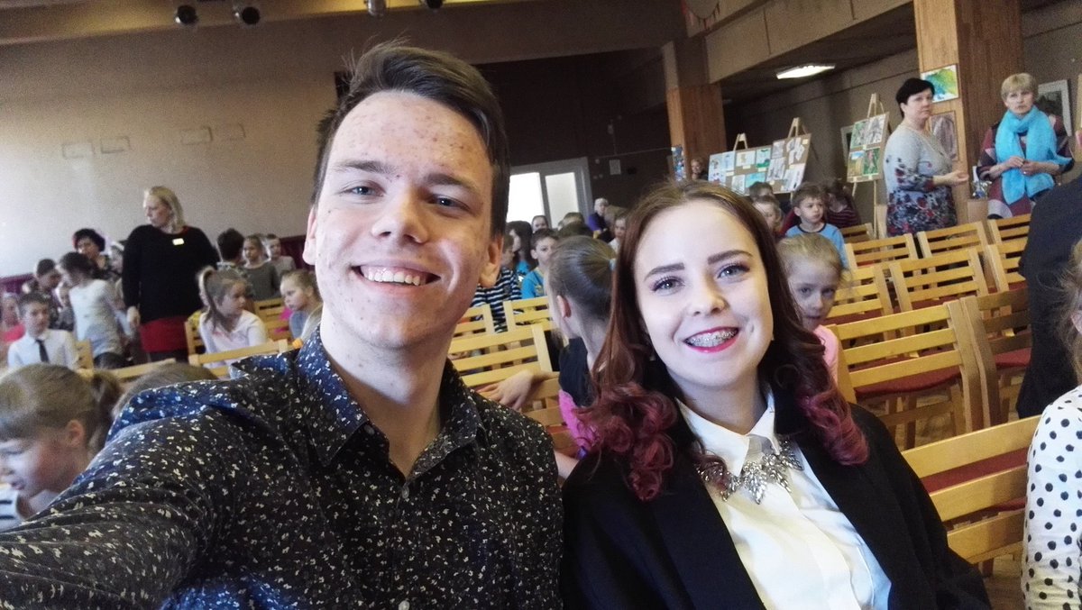 JTVpasparvalde's tweet photo. Šodien vērojam mūsu talantus, būs arī Pašpārvaldes simpātiju balvas! https://t.co/EcAuSsiu02