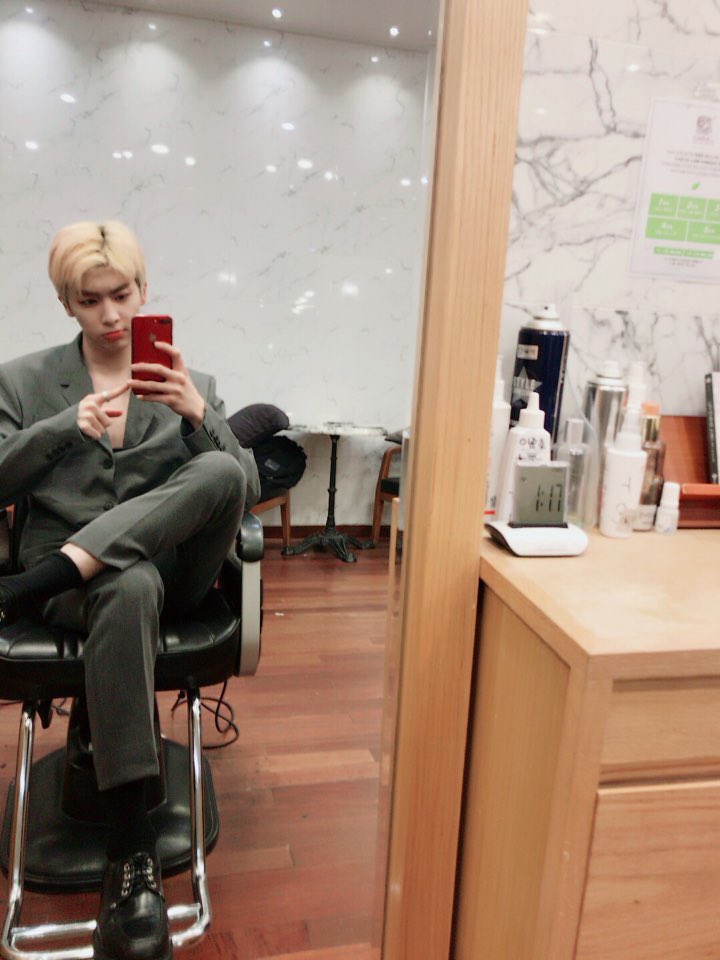 오늘 막방ㅜ두 화이팅❤️
#샤오 #KBS2 #뮤직뱅크 #본방사수 #CANDYLAND #막방