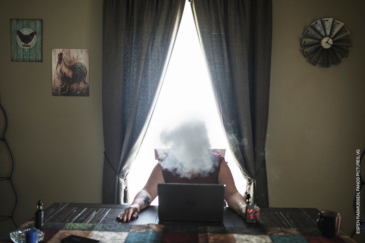 Today in Amsterdam, Canon-using World Press Photo Award winners <a href="/AlessioMamo/">Alessio Mamo</a>, <a href="/rasermus/">Espen Rasmussen</a>, <a href="/ivorprickett/">Ivor Prickett</a>, <a href="/RyanMKellyPhoto/">Ryan M. Kelly</a> will share the stories behind their incredible shots. See what's on at: bddy.me/2HgWLSB #WPPhFestival #wpph2018 #LivefortheStory Photo: Espen Rasmussen