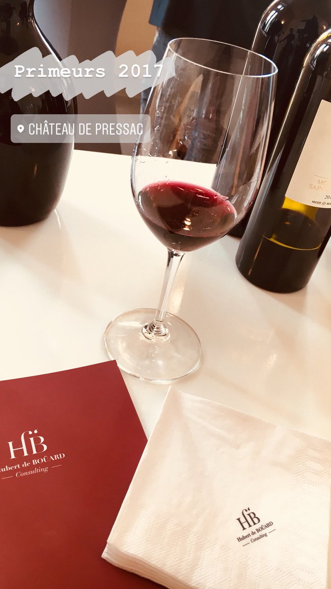 ChateauMaillet's tweet photo. #primeurs2017 #hubertdebouardconsulting #chateaudepressac #presentationprimeurs #chateaumaillet https://t.co/6vFN0RksuN