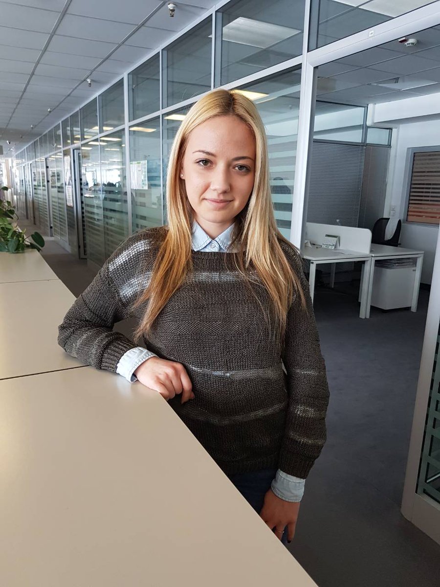 Mladi_Lideri's tweet photo. Nakon diplomiranja na Ekonomskom fakultetu, Jelena je započela svoju poslovnu karijeru u automobilskoj industriji u kompaniji #DeltaAutomoto. Četiri meseca provedena u sektoru finansija @Honda_Srbija su proletela za čas, a novi izazovi u #DeltaDMD za nju su već počeli :) https://t.co/yPxBv2FMhN