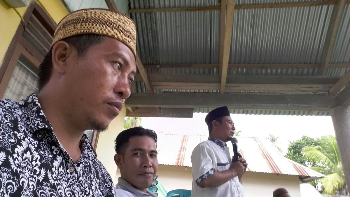 UrumiJeri's tweet photo. MUSYAWARAH DUSUN OMBULO DESA PELITA JAYA 
KEC.BONE RAYA

MUSYWARAH DUSUN KRAMAT
DESA INOMATA.
KEC.BONE RAYA

KABUPAEN BONE BOLANGO
PROVINSI GORONTALO
@jokowi
@SatgasDanaDesa 
@KadesIndonesia 
@taufikmadjid71 
@YulniyatiHuwole 
#TPPIG https://t.co/fRtqdYAhcp