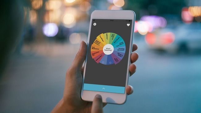 Caishnah's tweet photo. 5 mindfulness apps to save you from creative burnout https://t.co/Gdv42qNqNE https://t.co/OFDaL2yQb1