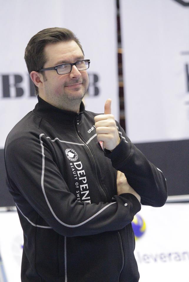 WofVOLLEY's tweet photo. Hylte/Halmstad coach Dahlqvist for WoV before #Elitserien playoff finals - "If we can win, that would be an upset for @LinkopingsVC knowing the team they have this season" https://t.co/HrfhlbJyh0 #volleyboll #volleyball https://t.co/hGuYe8aX8X