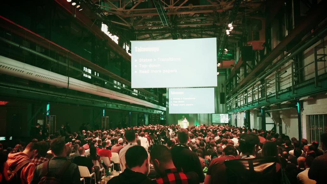 yv_dev's tweet photo. Main stage at #ReactAmsterdam conference, #reactjs https://t.co/j4o8Wiqk0j