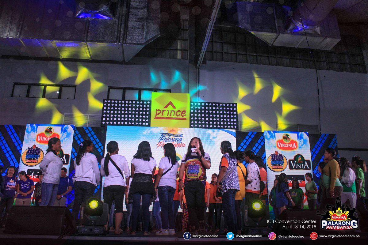 virginiafoodinc's tweet photo. South Cebu-Royal customers of Prince Hypermart received big prizes during the celebration of Prince Sari-sari Store 2018 (Day 1) at IC3 Convention Center.
#BastaVirginia #BastaHotdogVirginia #PrinceHypermart #DailyNews #BigShotHotdog https://t.co/37QdATmyAX