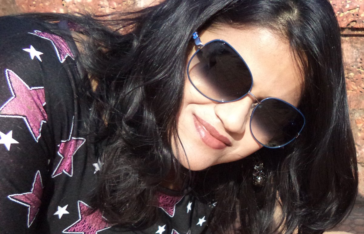 poohsdiaries's tweet photo. @oppomobileindia Here is my #SkySelfie ๐คฉ๐คฉ๐คฉ
#SensorHDR @oppomobileindia
@sudhsj10 @patpriyan @rohan_1058 @sohamn03 @SimplyRujuta @vinij25 @ShriJ03 @meetuj86 @cutypiyu86 @Dhritu1 https://t.co/aRHWSJg5fR