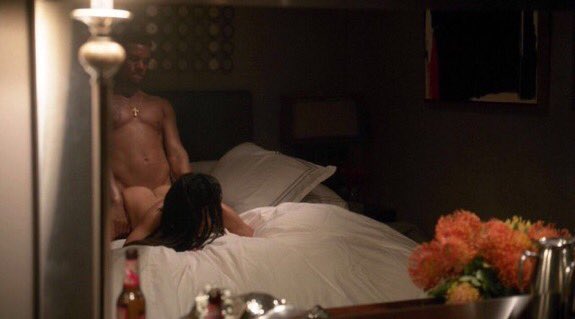 - Tu me dois un massage 
    (5 minutes plus tard)

- *patakpatakpatak*