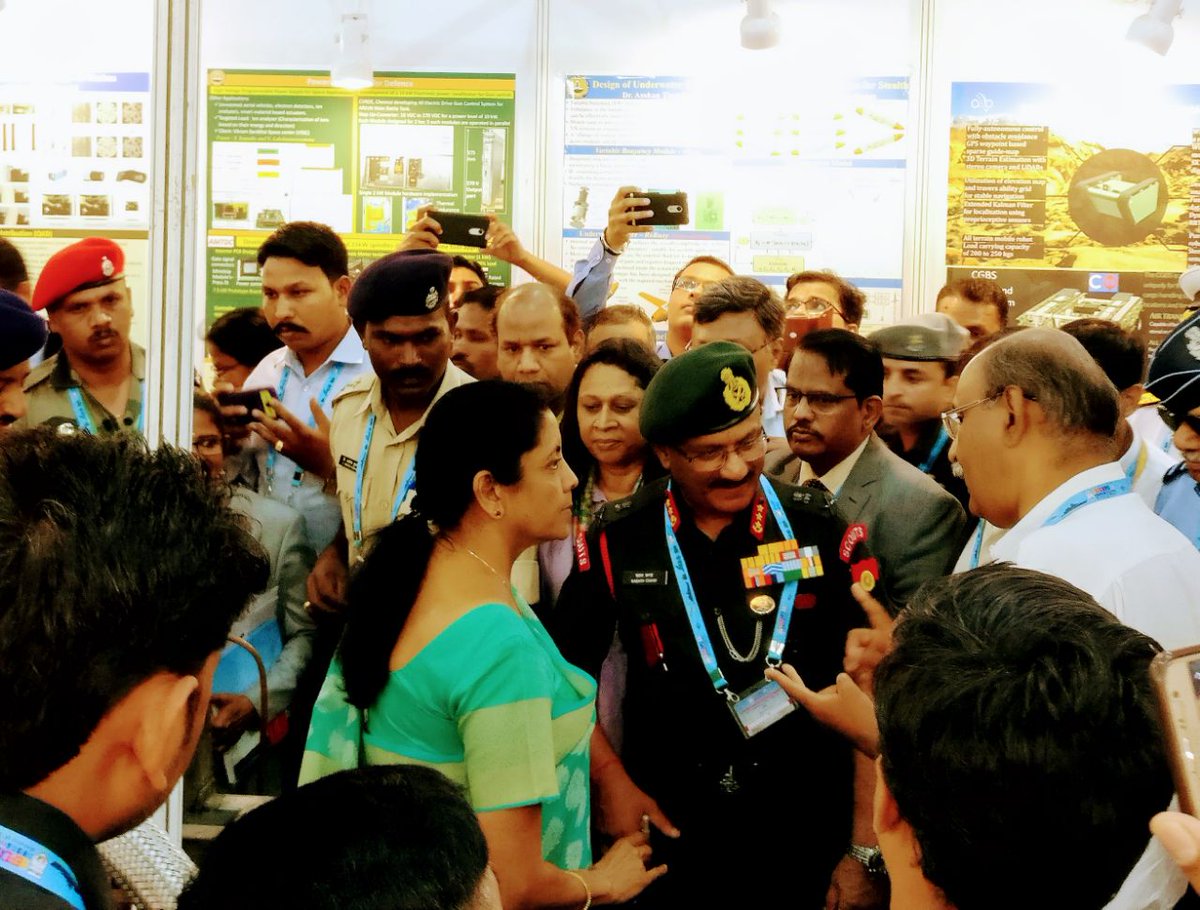 adgpi's tweet photo. @DefMinIndia Ms N Sitharaman visited pavilions alongwith Lieutenant General Sarath Chand #VCOAS #IndianArmy, delegation of #IndianArmedForces to overview emerging competencies &amp; excellence that shall revolutionize indigenous industries #DefenceExpo2018 @DefenceMinIndia https://t.co/FAOCmGAXZs