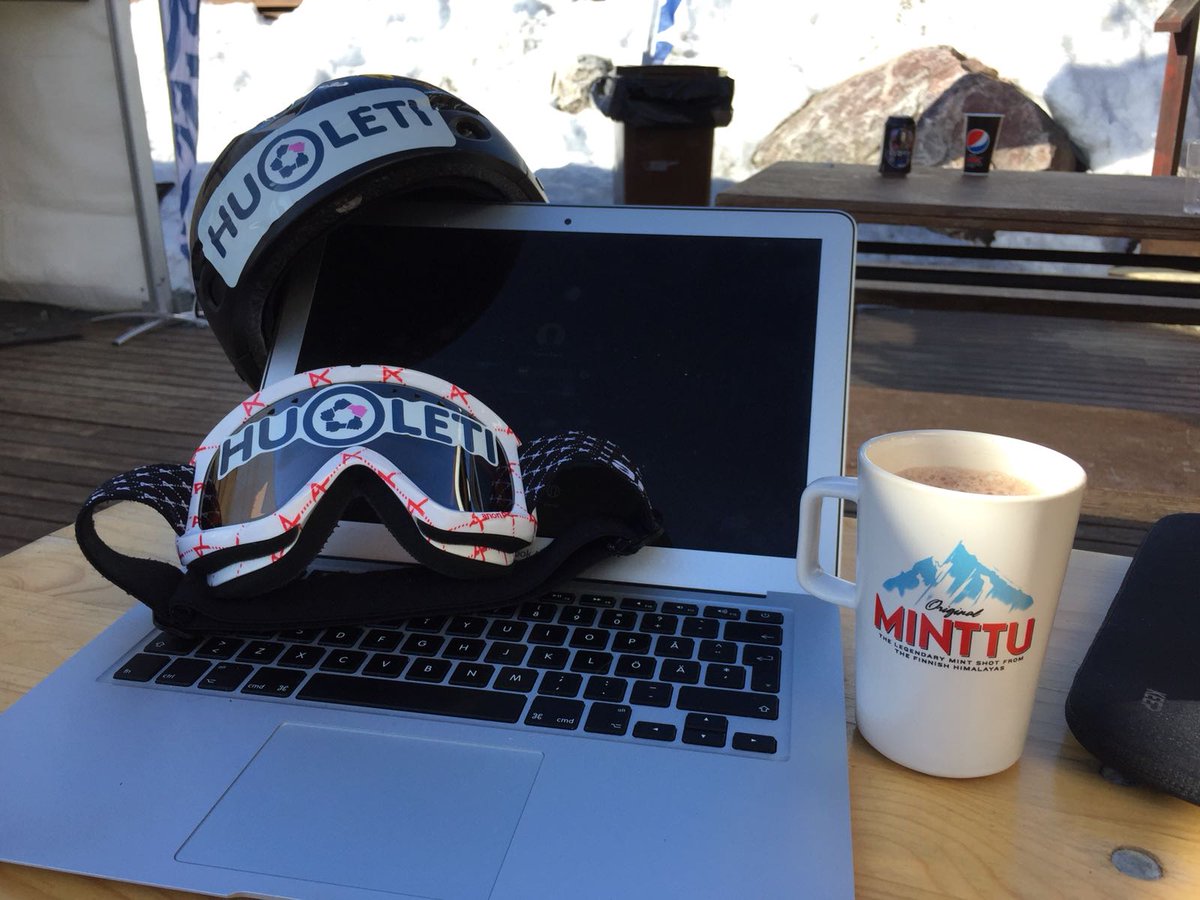HuoletiApp's tweet photo. Huoleti made it to the Pitch Battle Final at #tahkoslp !! @CaritaSavin has well deserved her hot chocolate! ;) #startups #health18 https://t.co/ID9o0rcZmQ